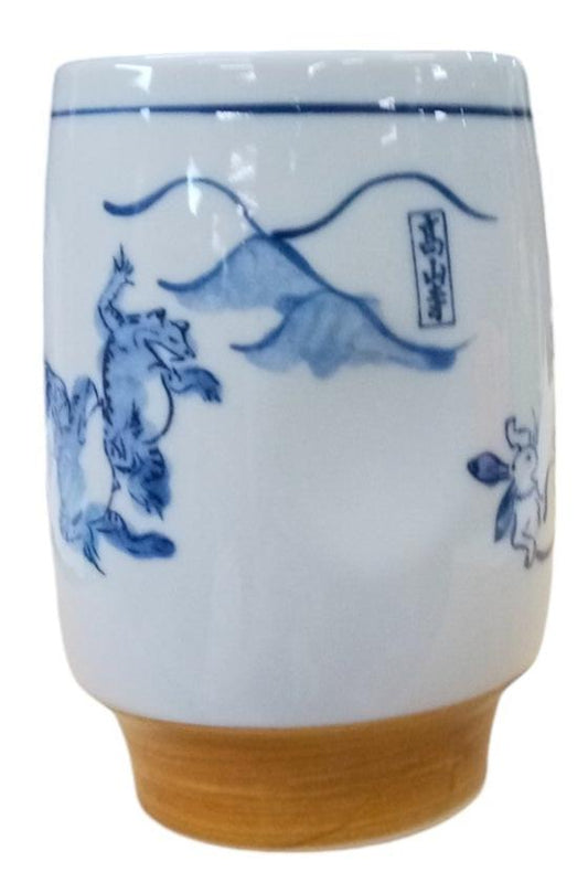 鳥獣戯画（相撲の図）寿司湯呑 7.5×11.5cm