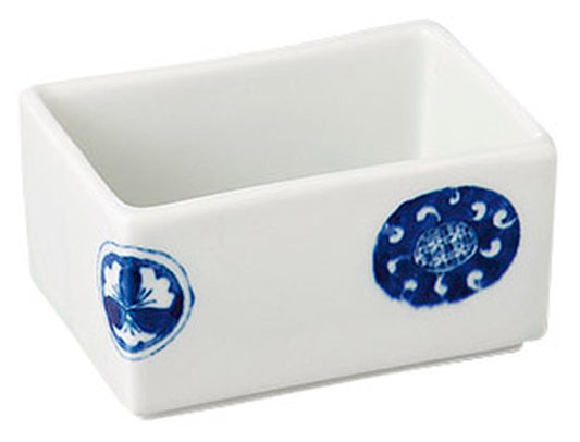 染付丸紋角鉢 [ 12.3 x 8.6 x 6.4cm ] [ 向付 ] | 和食 飲食店 旅館 料亭 業務用