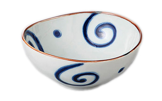 染付ぜんまい4.0変形鉢 [ 13.5 x 13 x 6.4cm ] [ 小鉢 ] | 和食 飲食店 旅館 料亭 業務用