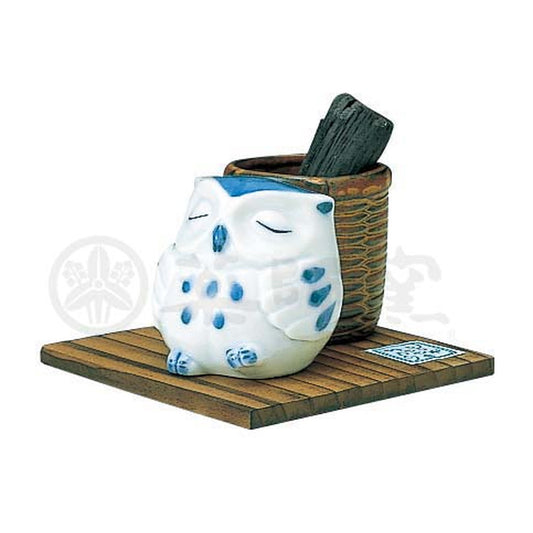 染絵うたたねふくろう(備長炭付) [ 6cm ] [磁器・古染釉] 【お香立て】