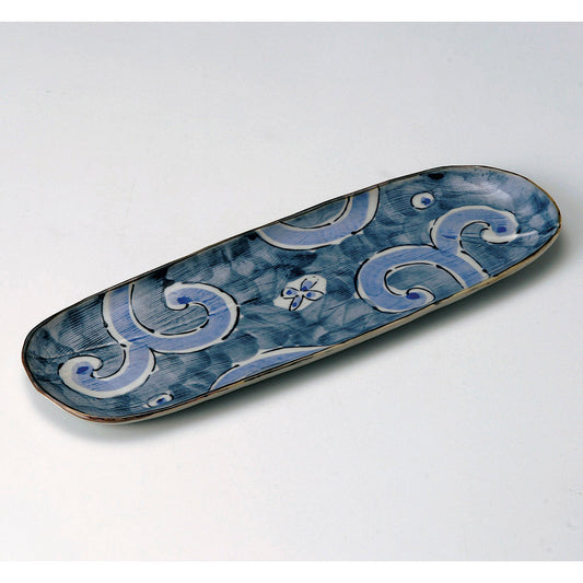 楕円皿 古染濃唐草さんま皿 [ 33.5 x 11.5 x 1.5cm ] | オーバルプレート 楕円皿 人気 おすすめ パスタ皿 フルーツ皿 食器 業務用 飲食店 カフェ うつわ 器 おしゃれ かわいい ギフト プレゼント 誕生日 贈り物 贈答品