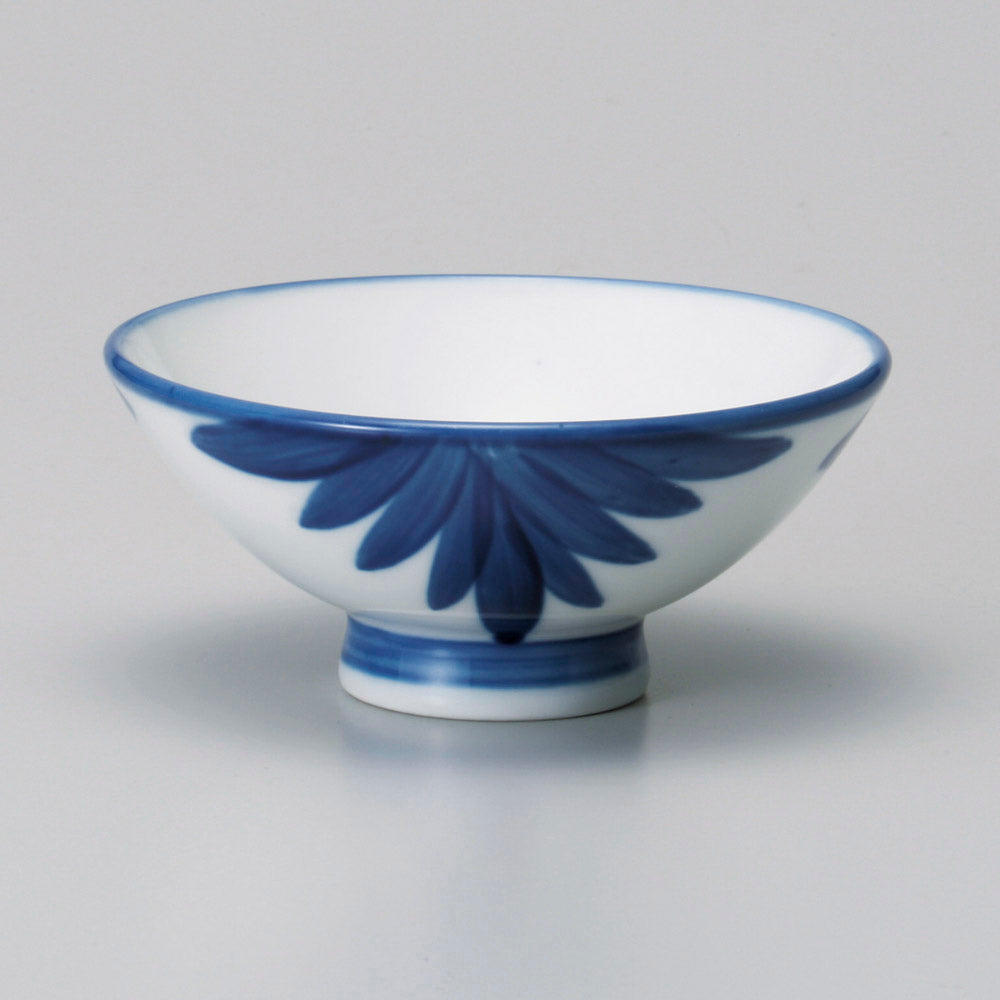 茶碗 大菊厚口中平 [ 12.2 x 5.4cm ] | ちゃわん お茶碗 飯碗 ご飯茶碗 白米 人気 おすすめ 食器 業務用 飲食店 カフェ うつわ 器 おしゃれ かわいい ギフト プレゼント 引き出物 誕生日 贈り物 贈答品