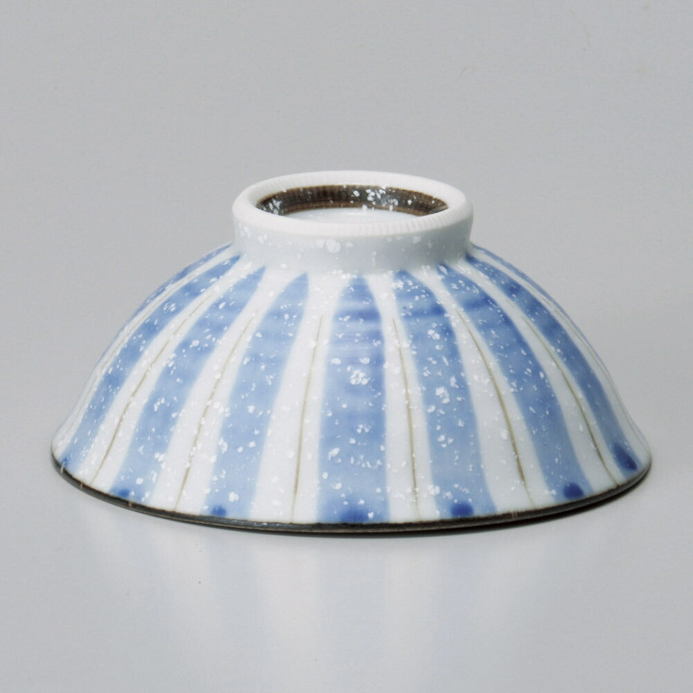 茶碗 ブルー十草中平 [ 11.5 x 5.3cm ] | ちゃわん お茶碗 飯碗 ご飯茶碗 白米 人気 おすすめ 食器 業務用 飲食店 カフェ うつわ 器 おしゃれ かわいい ギフト プレゼント 引き出物 誕生日 贈り物 贈答品