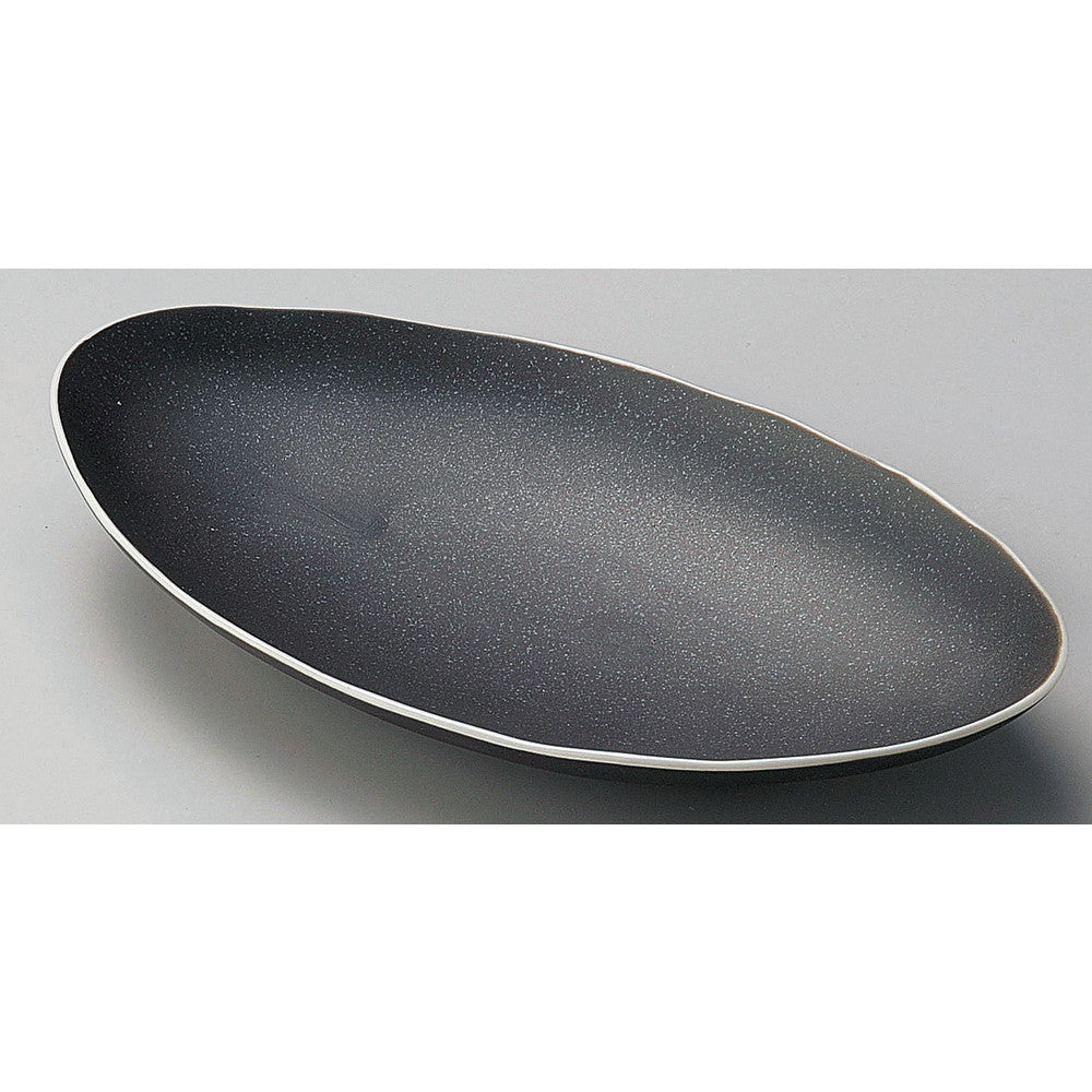 ☆ 楕円皿 ☆ 黒釉オーバル皿 [ 27.7 x 15.7 x 4.5cm ]