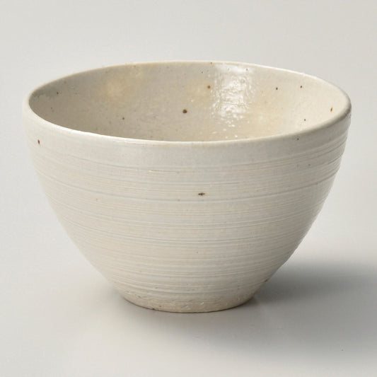 ☆ 飯碗 ☆ うるし白ボール型飯碗 [ φ10.8 x 6.7cm ]