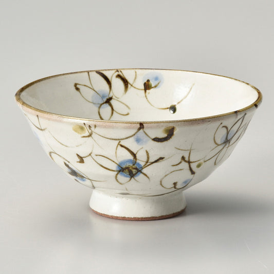 ☆ 飯碗 ☆ 粉引花唐草飯碗(青) [ φ13 x 6.7cm ]