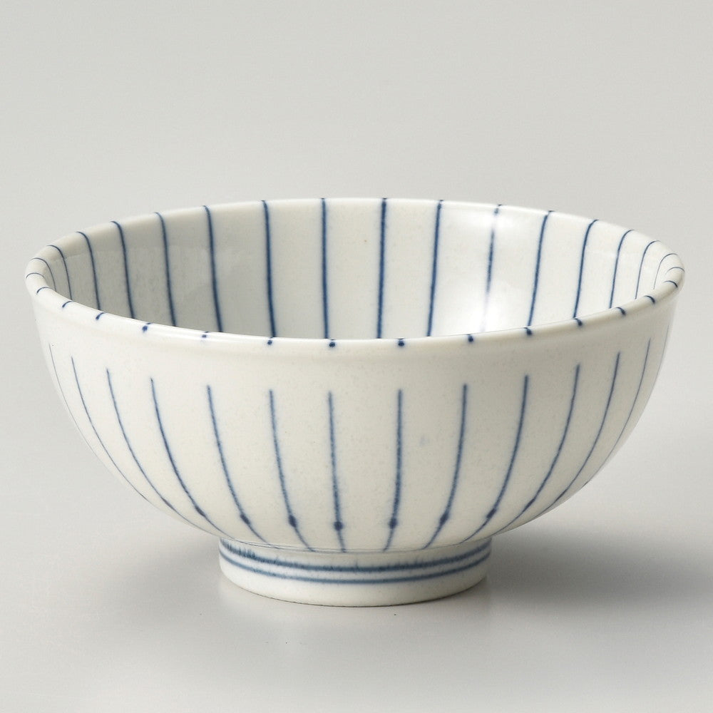☆ 飯碗 ☆ ルナ十草(青)軽量茶碗 [ φ11.5 x 5.6cm ]