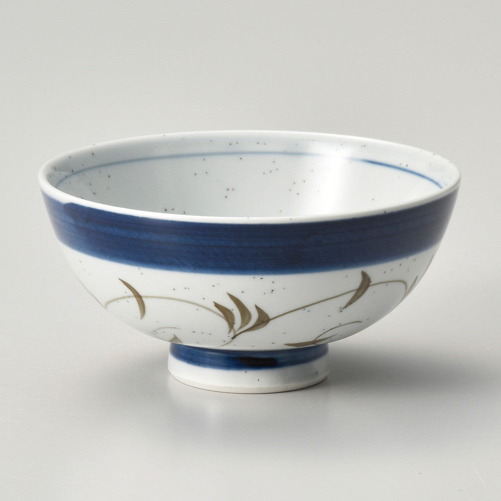 ☆ 飯碗 ☆ 青帯唐草茶碗 [ φ11.6 x 5.6cm ]