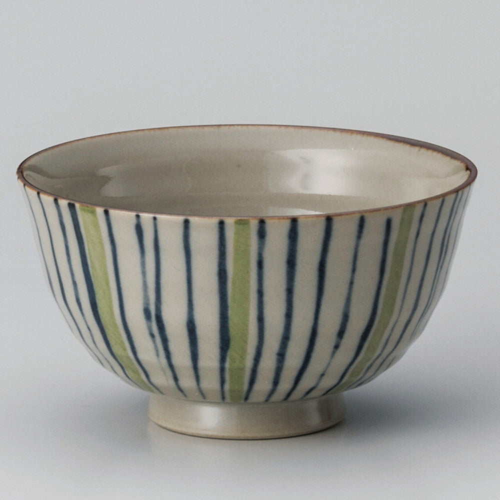 ☆ 飯碗 ☆ 二色十草平飯碗 [ φ11.5 x 6.4cm ]